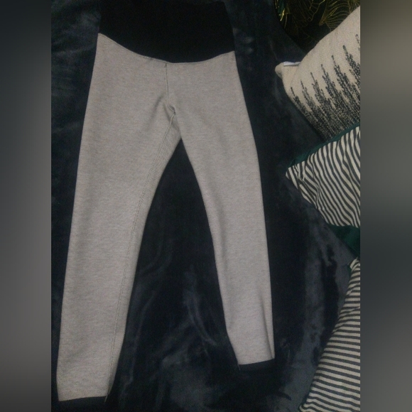 NWOT Coco + Carmen High Waist Shaping Leggings Sz XS - Picture 6 of 9